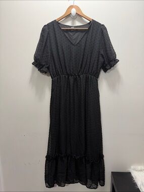 Shein Black Swiss Dot V-Neck Maxi Dress with Ruffle Hem Size L 49x21